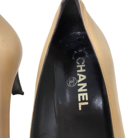 CHANEL Pumps Lambskin Cap Toe Black Metal Chanel Logo on Toe Women's Size EU 38 - Picture 6 of 15